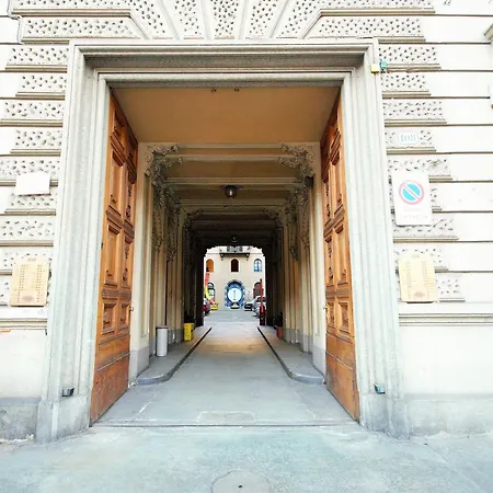 Sweet Vittorio Apartment *